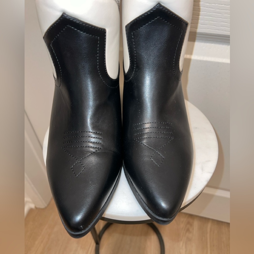 SODA Western Boots - 11 - White / Black - EUC - Picture 8 of 8